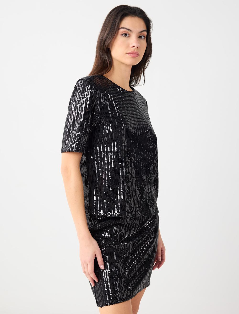 Loose Fit Crew Neck Short-Sleeve Blouse - 5WW035279