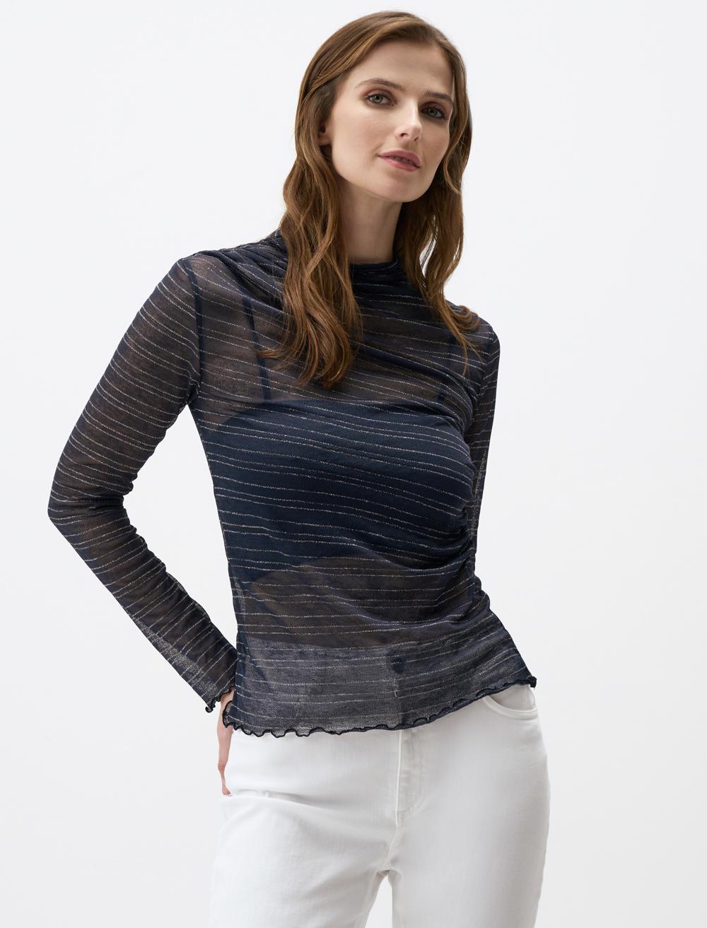 Slim Fit Long-Sleeve Blouse - 4WW072021
