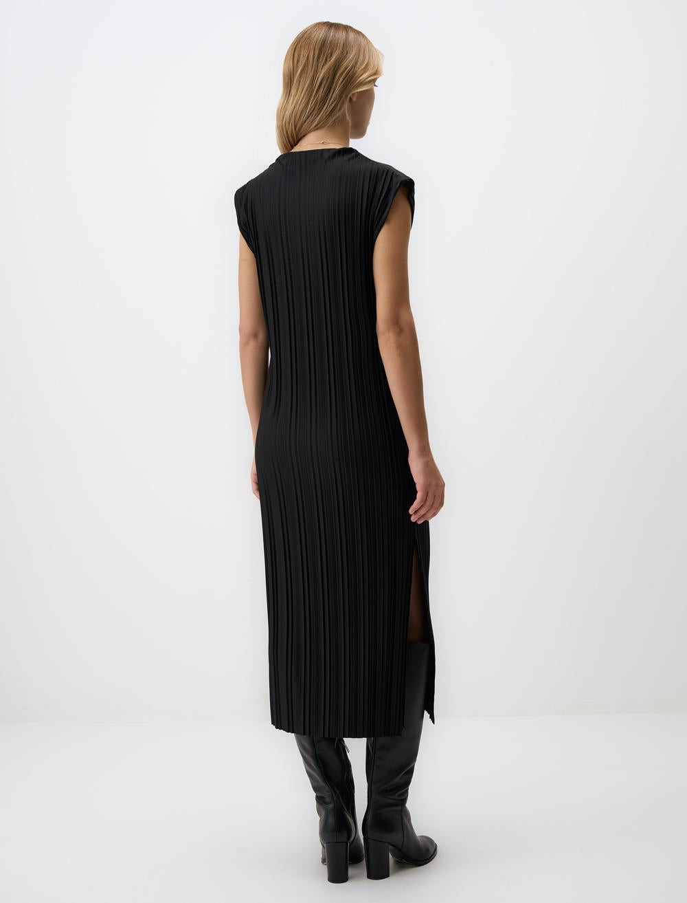 Loose Fit Sleeveless-Sleeve Dress - Black - 4WW062622900