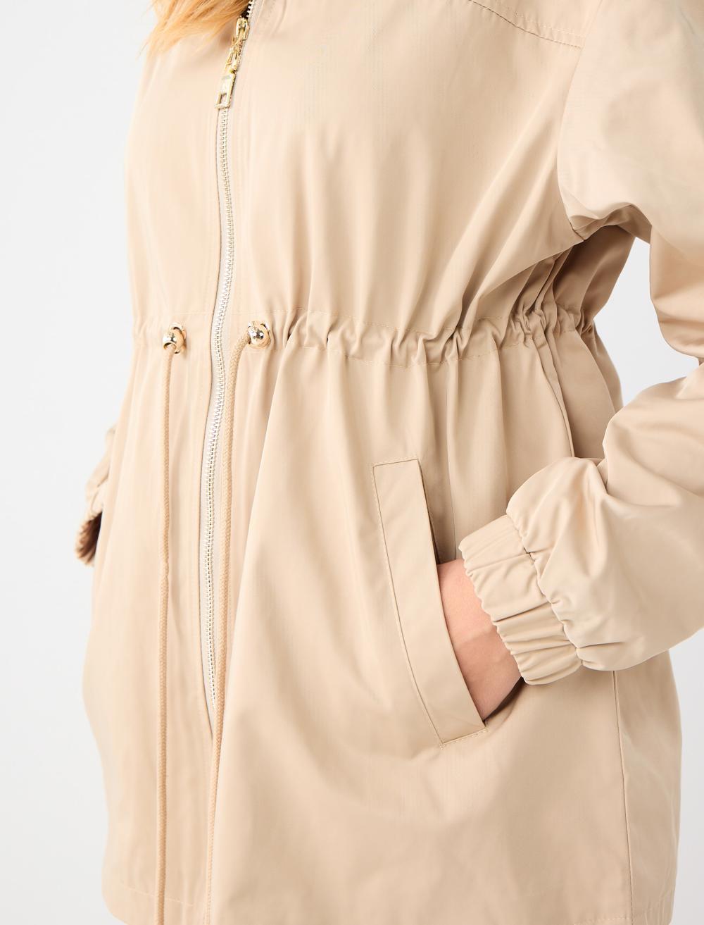 Loose Fit Hood Long-Sleeve Waterproof jacket - 5WW293685