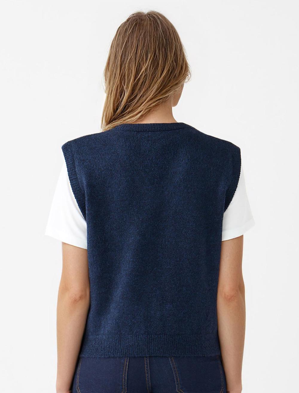 V-Neck Sweater - 5WW225629