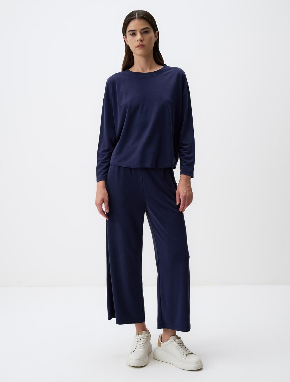 Loose Fit Crew Neck Long Sleeved Comfy Jersey Sweatshirt - 4WW021332