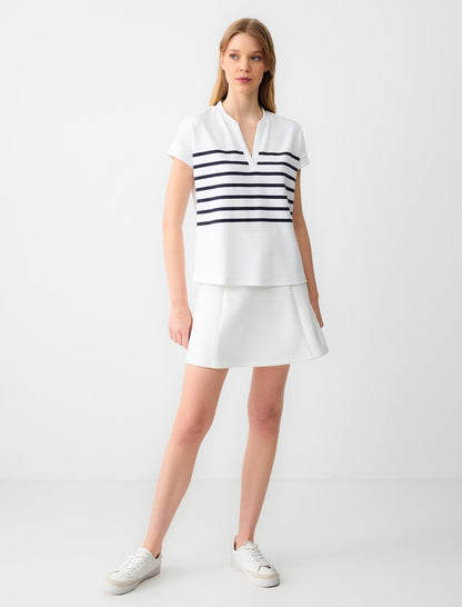 Line Patterned V-Neck Sleeveless Knitted Sweatshirt