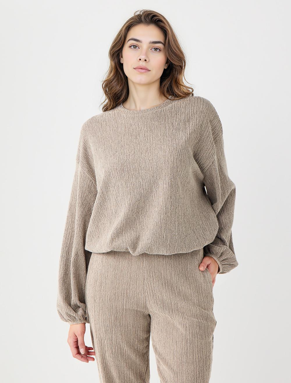 Crew Neck Long-Sleeve Sweatshirt - 5WW236136