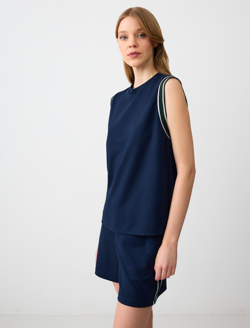 Knitted Dark Blue T-shirt