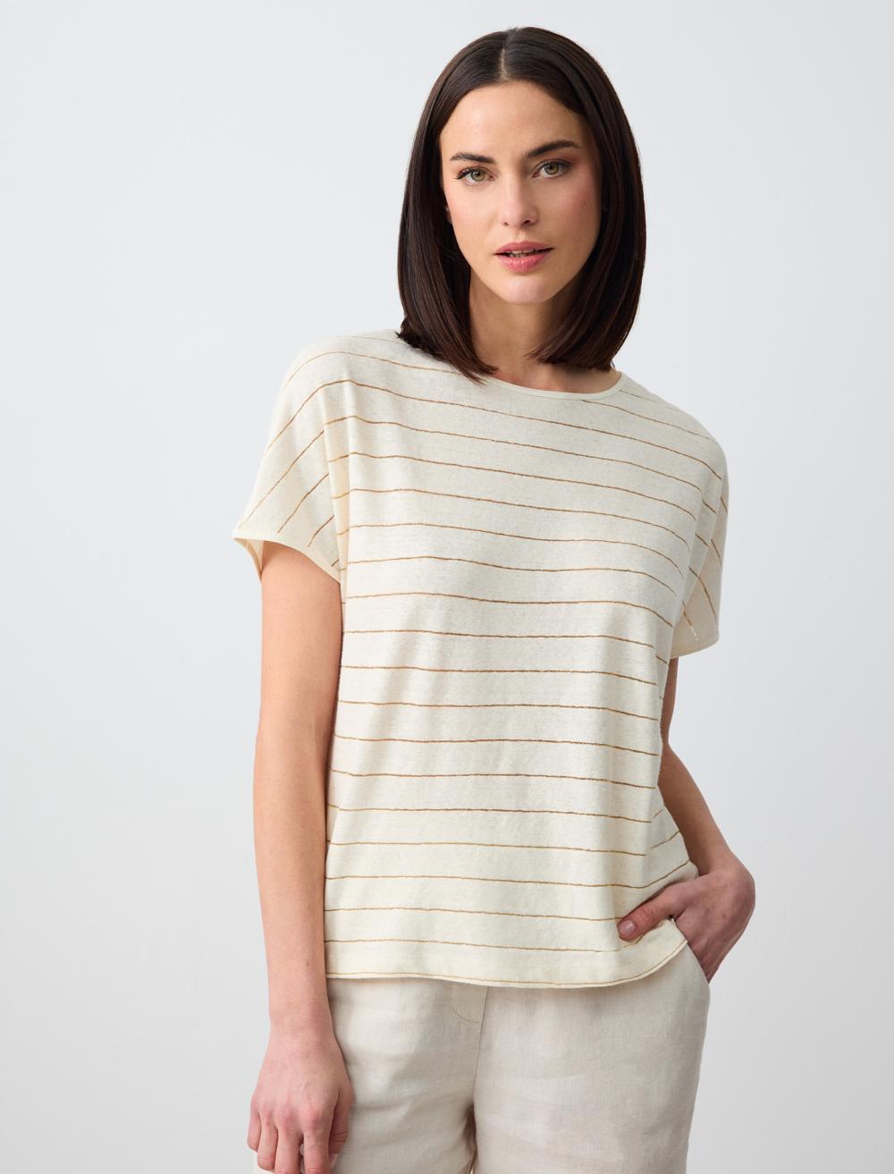 Round Neck Line Patterned Short Sleeve Linen T-Shirt