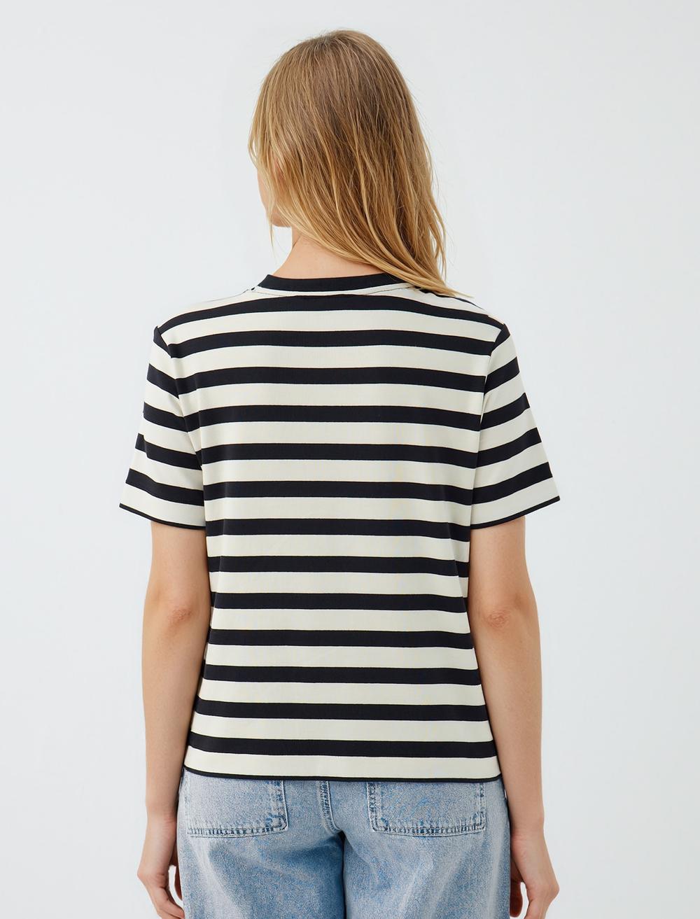 Crew Neck Short-Sleeve T-shirt - 5SW275079