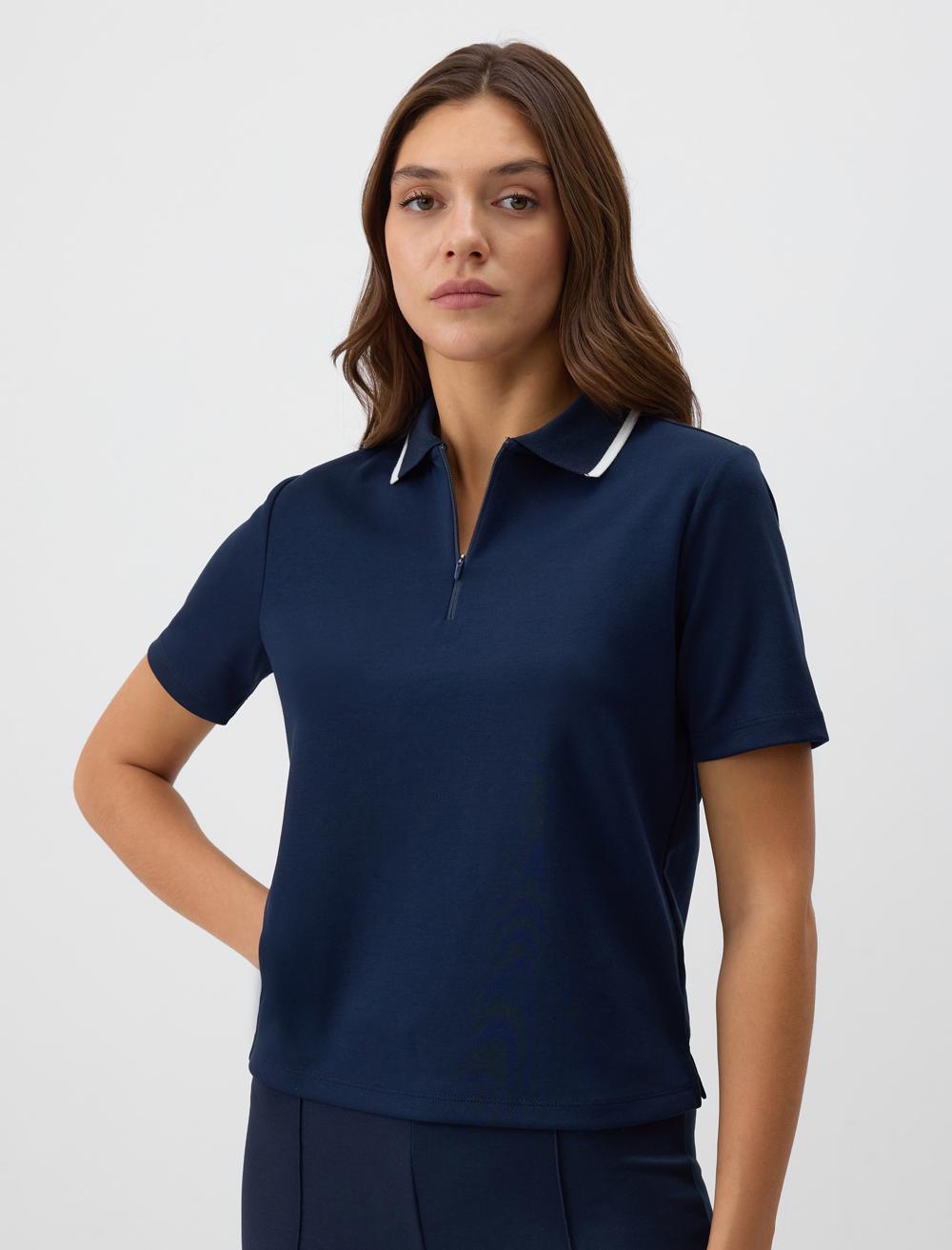  Knitted Dark Blue T-shirt