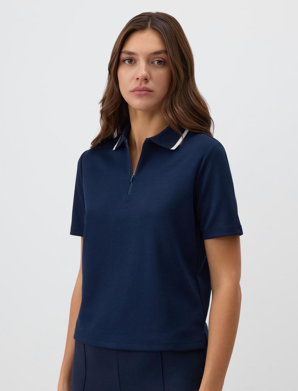 Knitted Dark Blue T-shirt