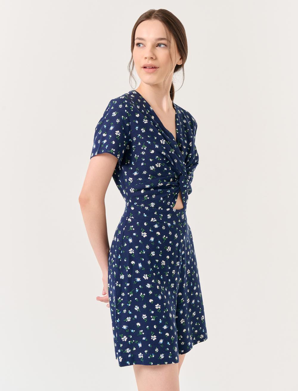 Short Sleeve Floral Print Short Jumpsuit - 23SO031001