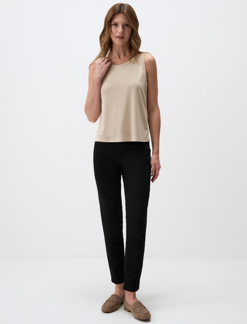 Scoop Neck Sleeveless-Sleeve Singlet - 4WW012522