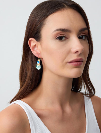 Triple round earrings with figures