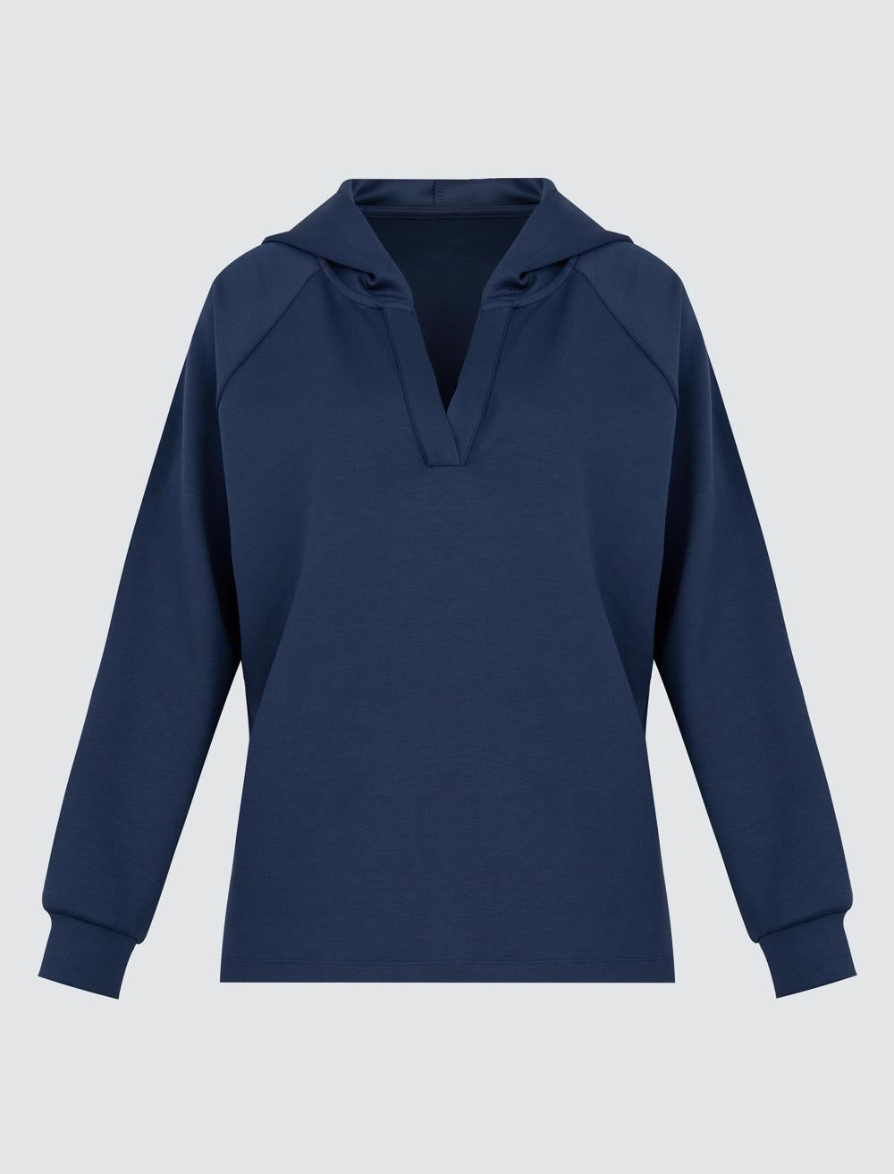 Long Sleeved Hooded Cozy Sweatshirt - 4WW02361001