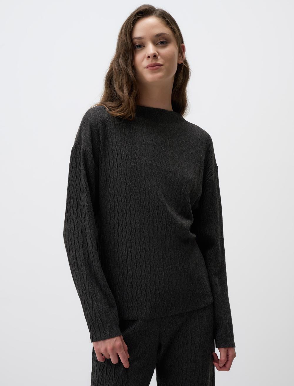 Long Sleeve Boat Neck Knitted Sweatshirt