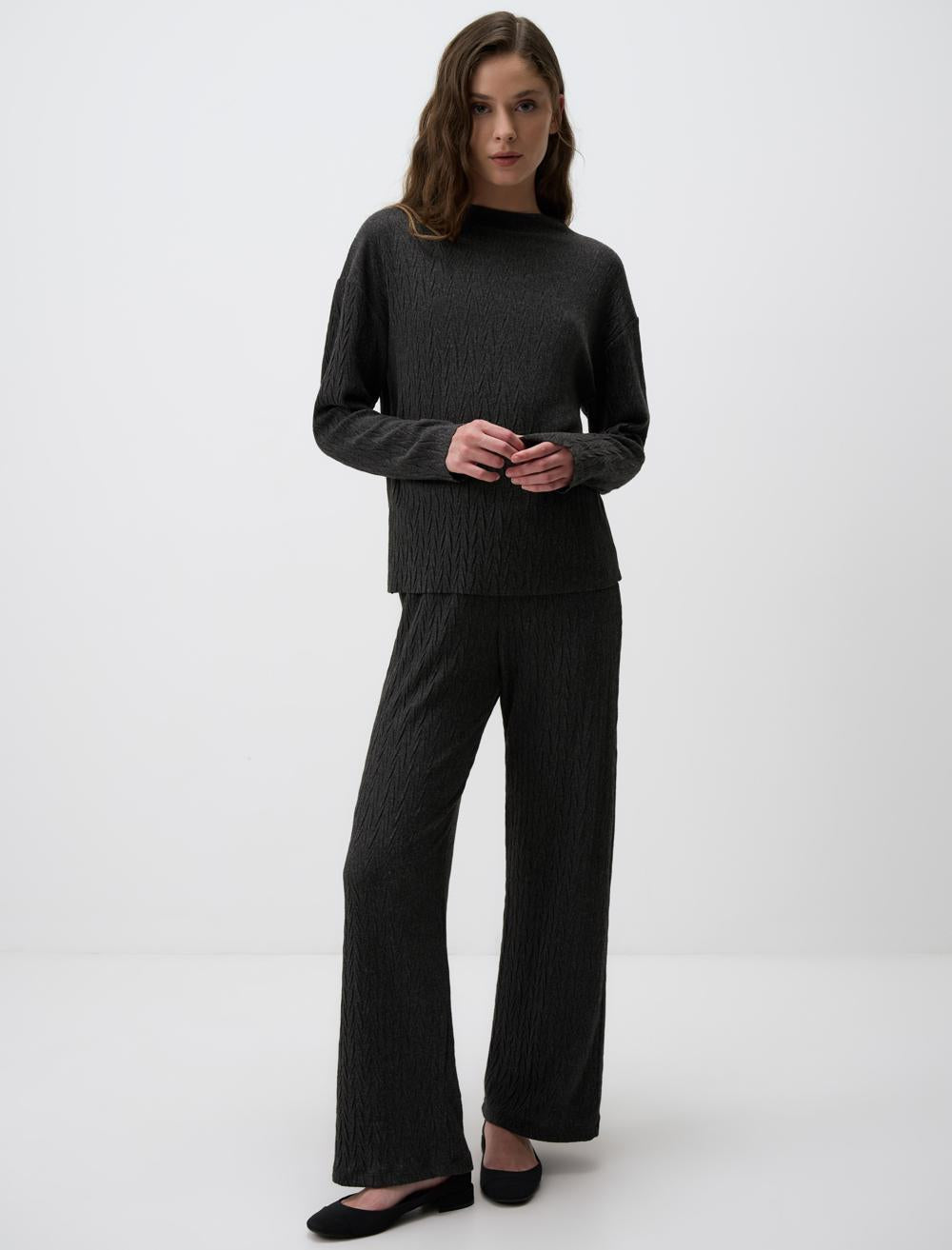 Long Sleeve Boat Neck Knitted Sweatshirt