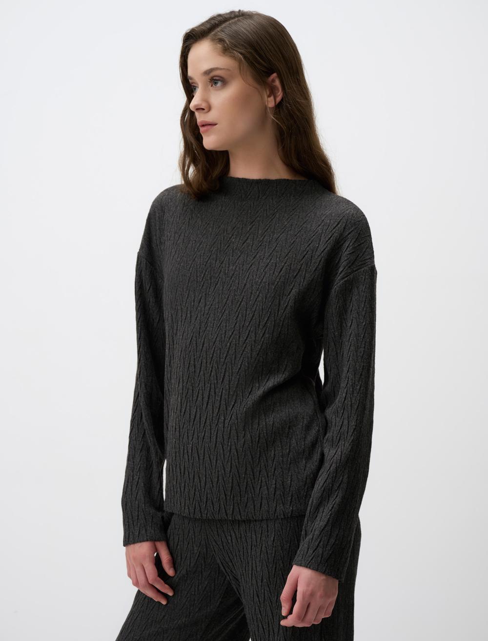 Long Sleeve Boat Neck Knitted Sweatshirt