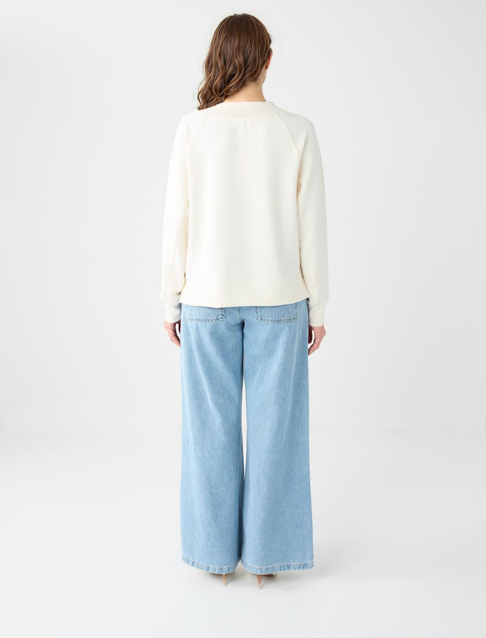 V-Neck Long-Sleeve Sweatshirt - Ecru - 5WW235785114
