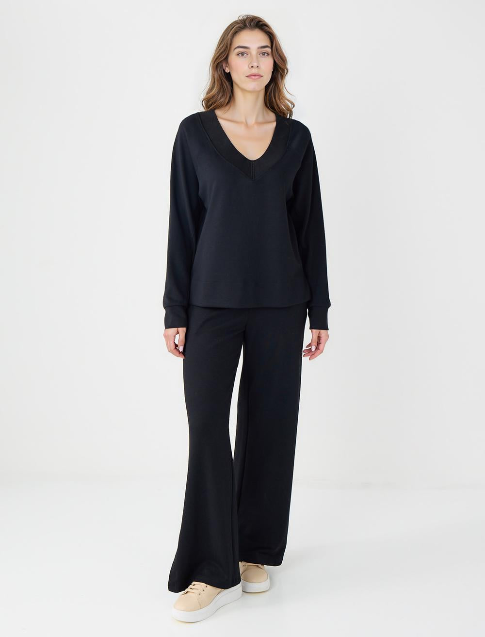 V-Neck Long-Sleeve Sweatshirt - Black - 5WW235785900