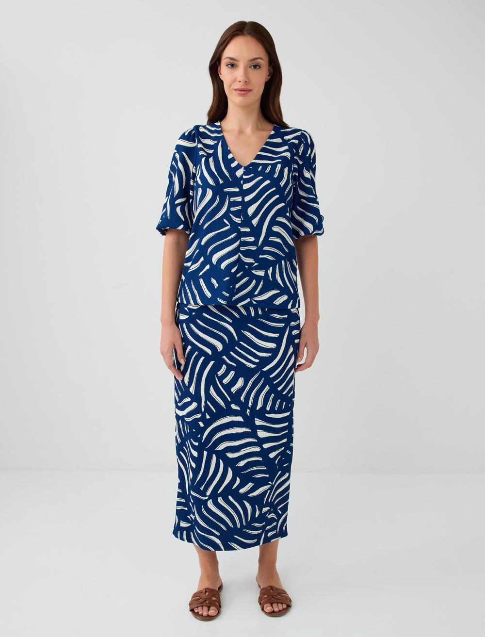V-Neck Shirt - Dark Blue - 5WW085343494