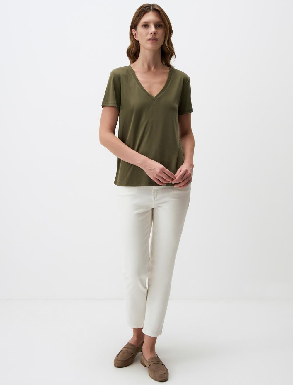 V-Neck Short Sleeve Basic T-Shirt
