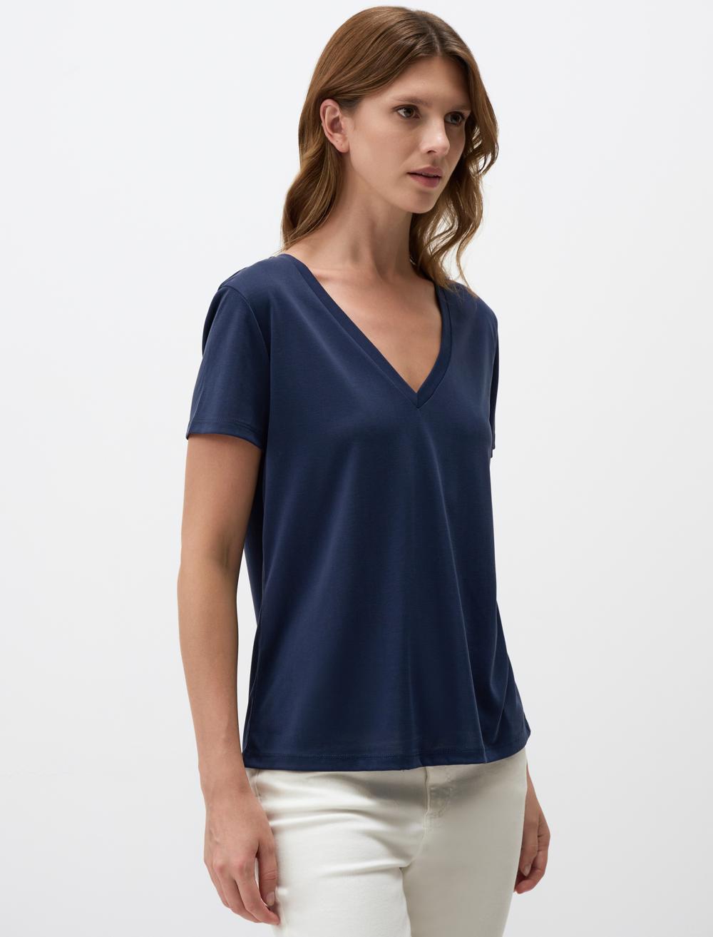 V-Neck Short Sleeve Basic T-Shirt