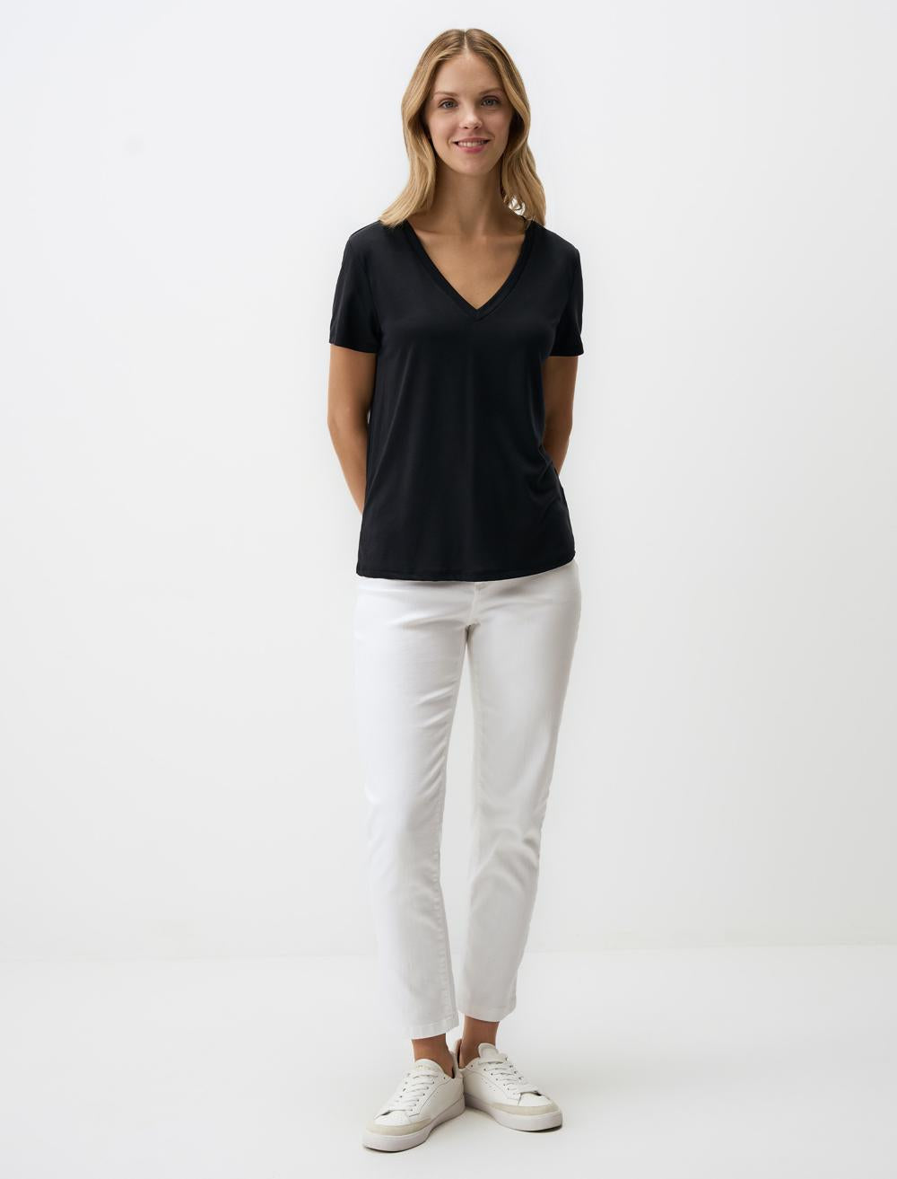 V-Neck Short Sleeve Basic T-Shirt