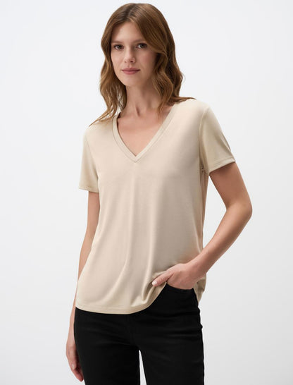 V-Neck Short Sleeve Basic T-Shirt