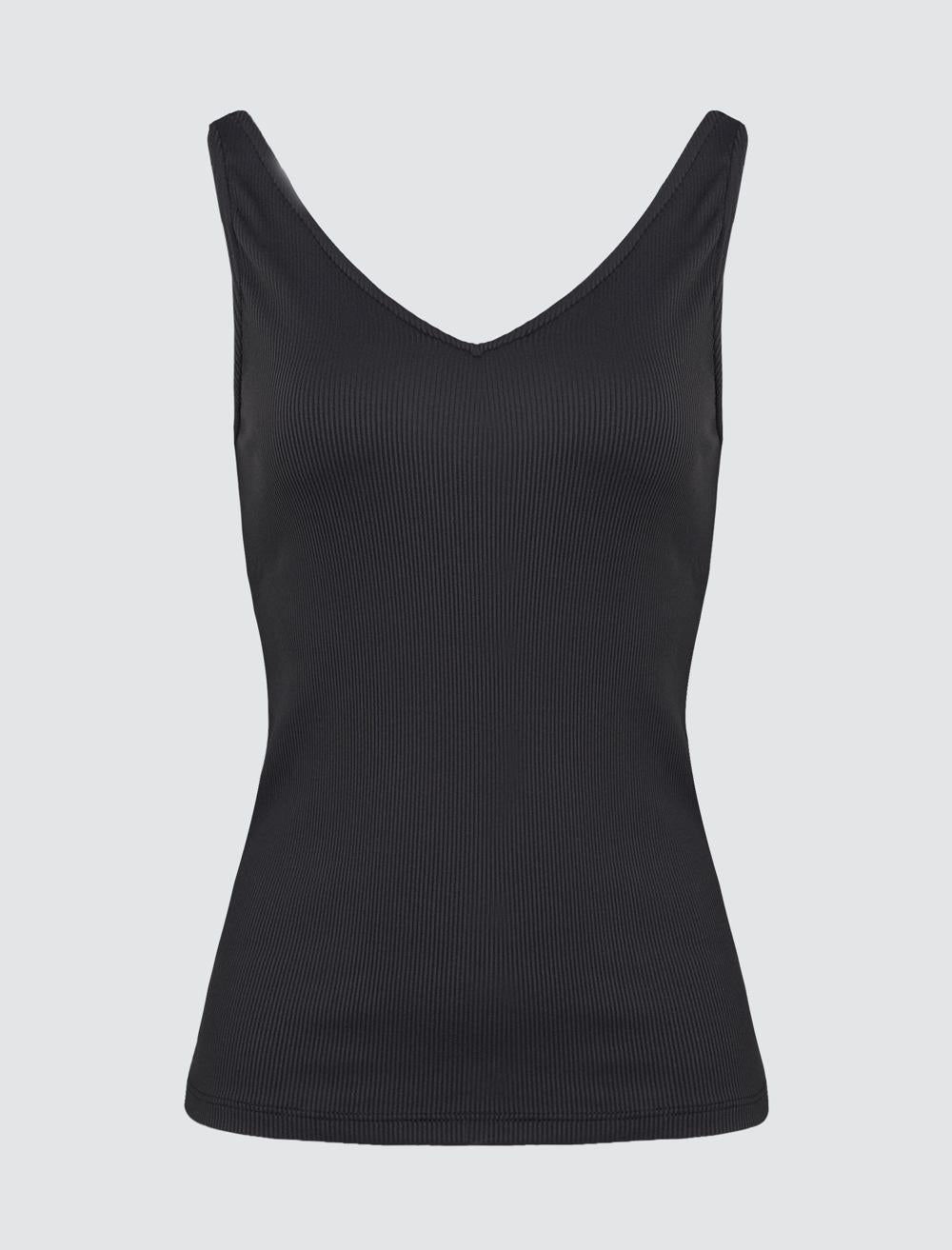 Slim Fit V-Neck Spaghetti Straps-Sleeve Singlet - 4WW021711