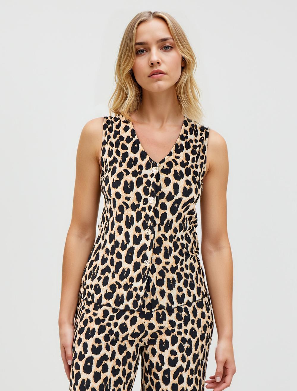 V-Neck Sleeveless-Sleeve Blouse - 5WW035569