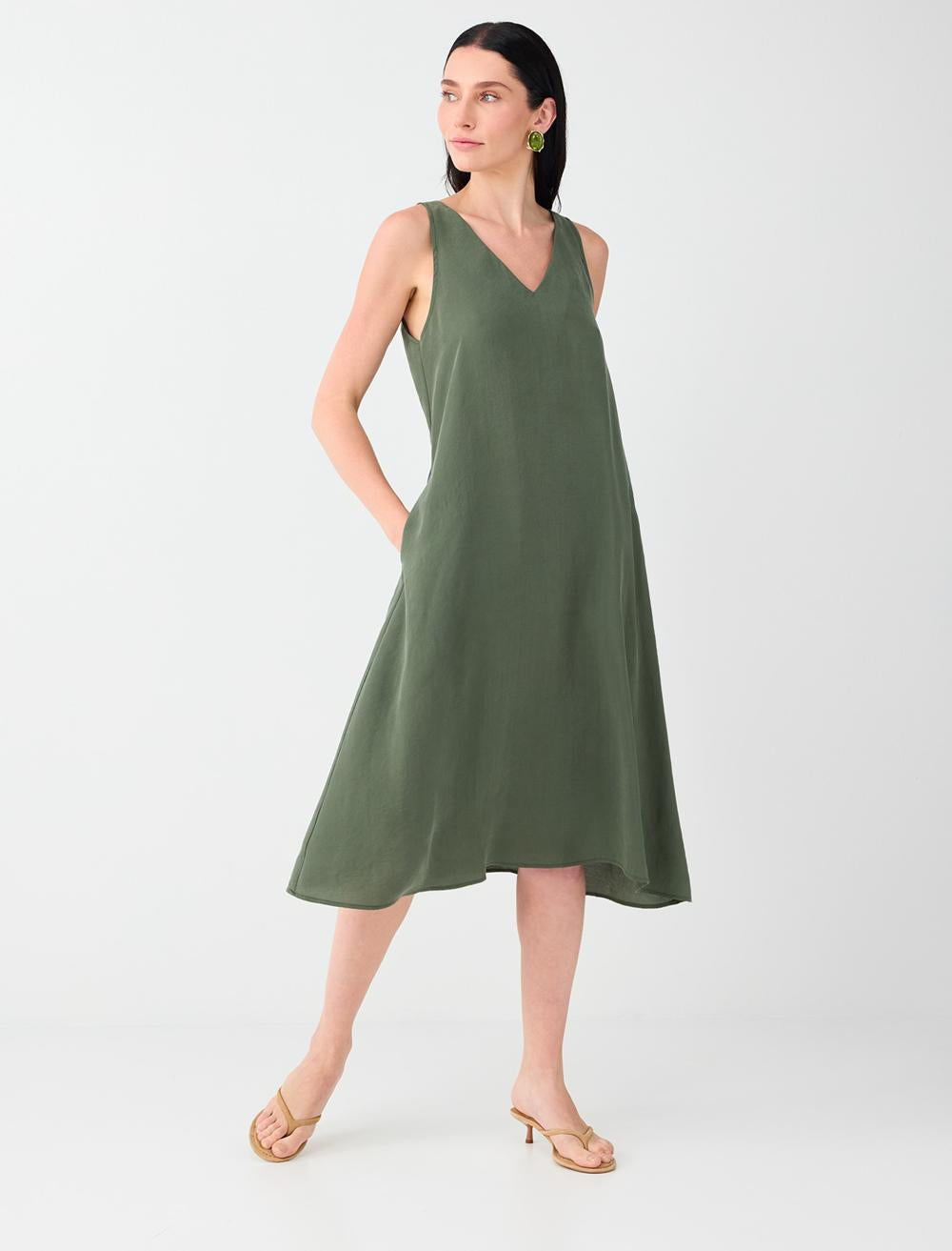 Loose Fit V-neck Sleeveless Dress - Khaki - 6SW066634312
