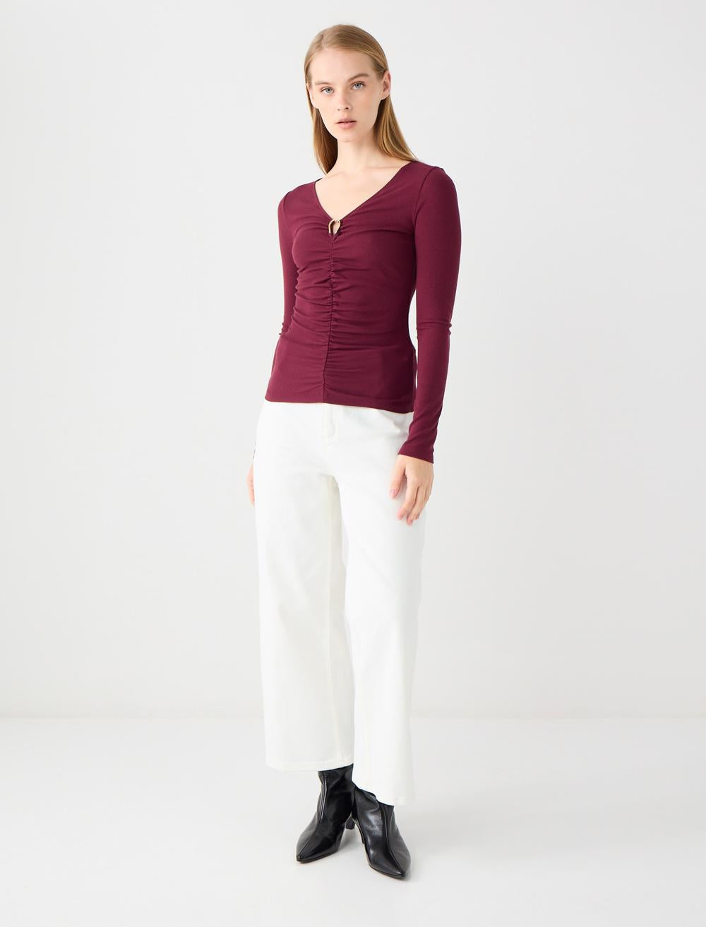 V-Neck Long-Sleeve Blouse - 5WW035626