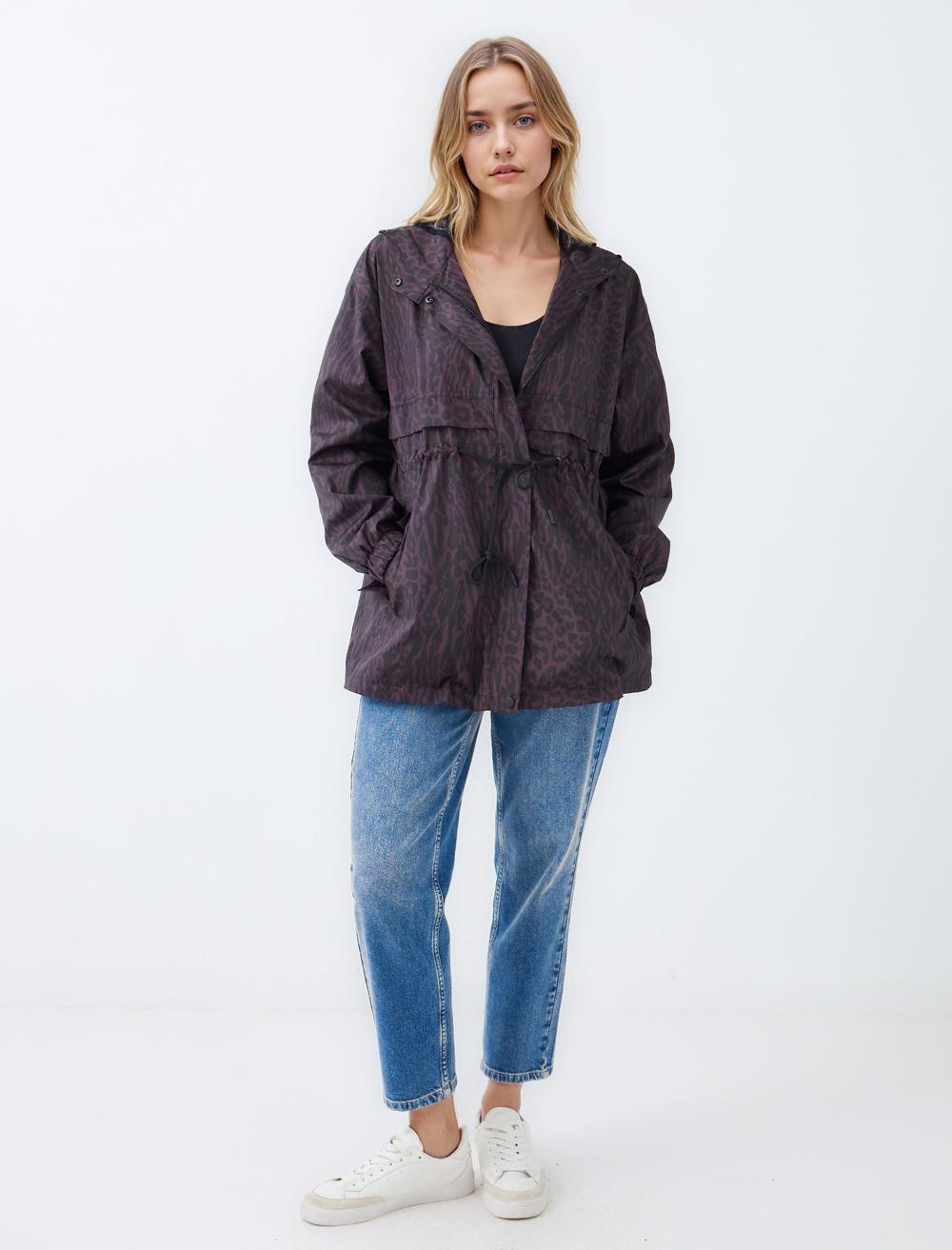 Regular Fit Hood Long-Sleeve Waterproof jacket - Brown - 5WW293698800