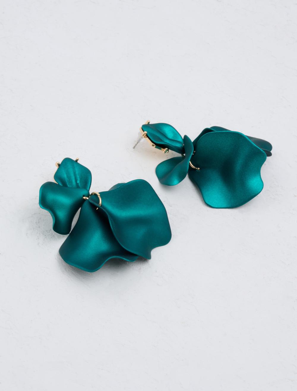 Leaf Figured Earrings