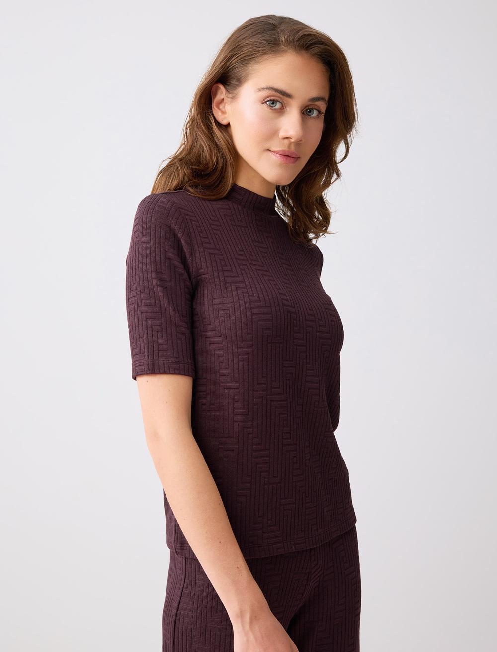 Half Boat Neck Short Sleeve Patterned Knit Blouse