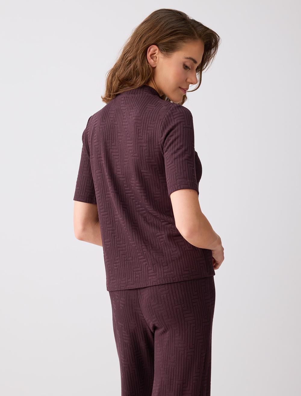 Half Turtleneck Short Sleeve Patterned Knit Blouse - 6SW035438