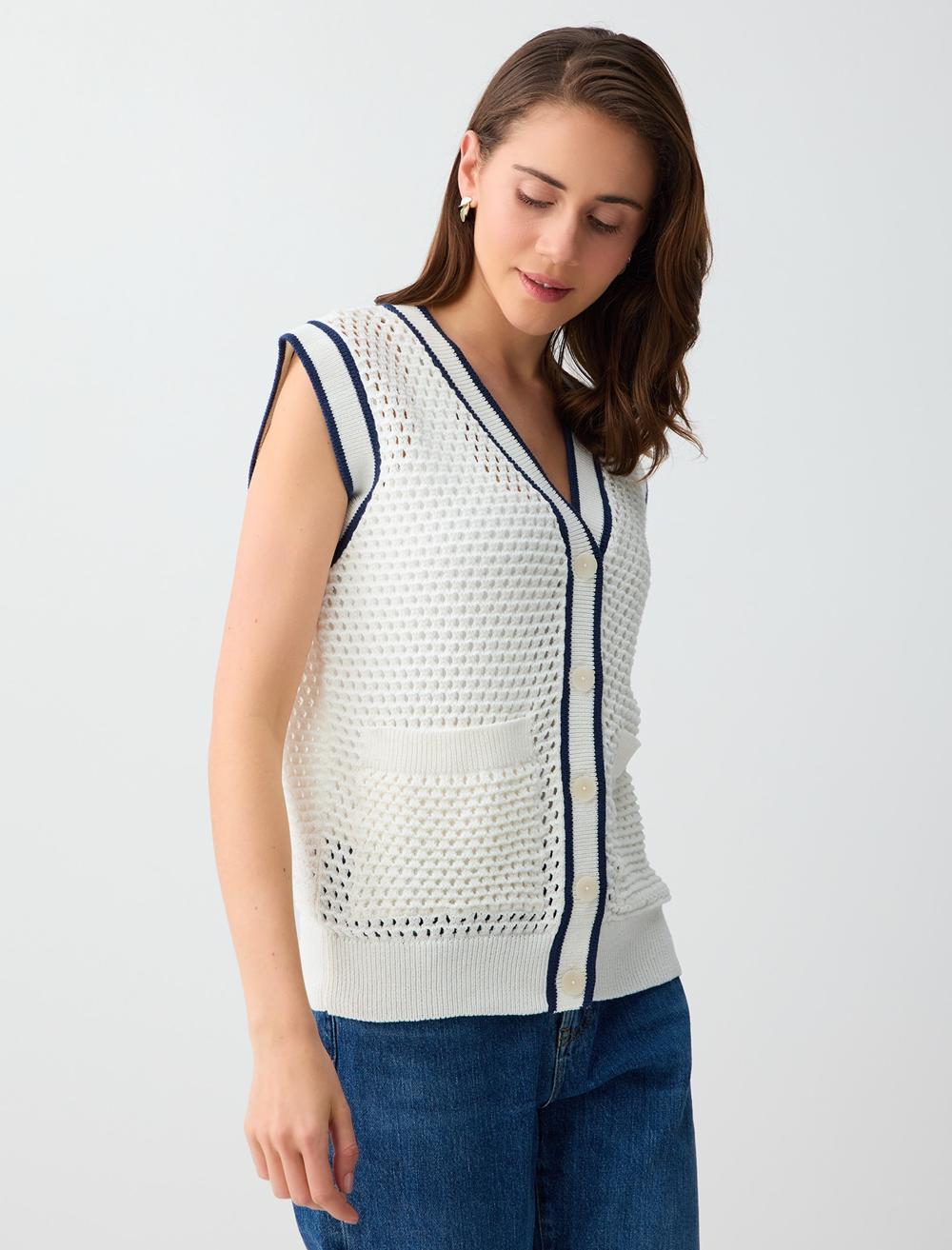 Loose Fit Waistcoat - White - 6SW306726106