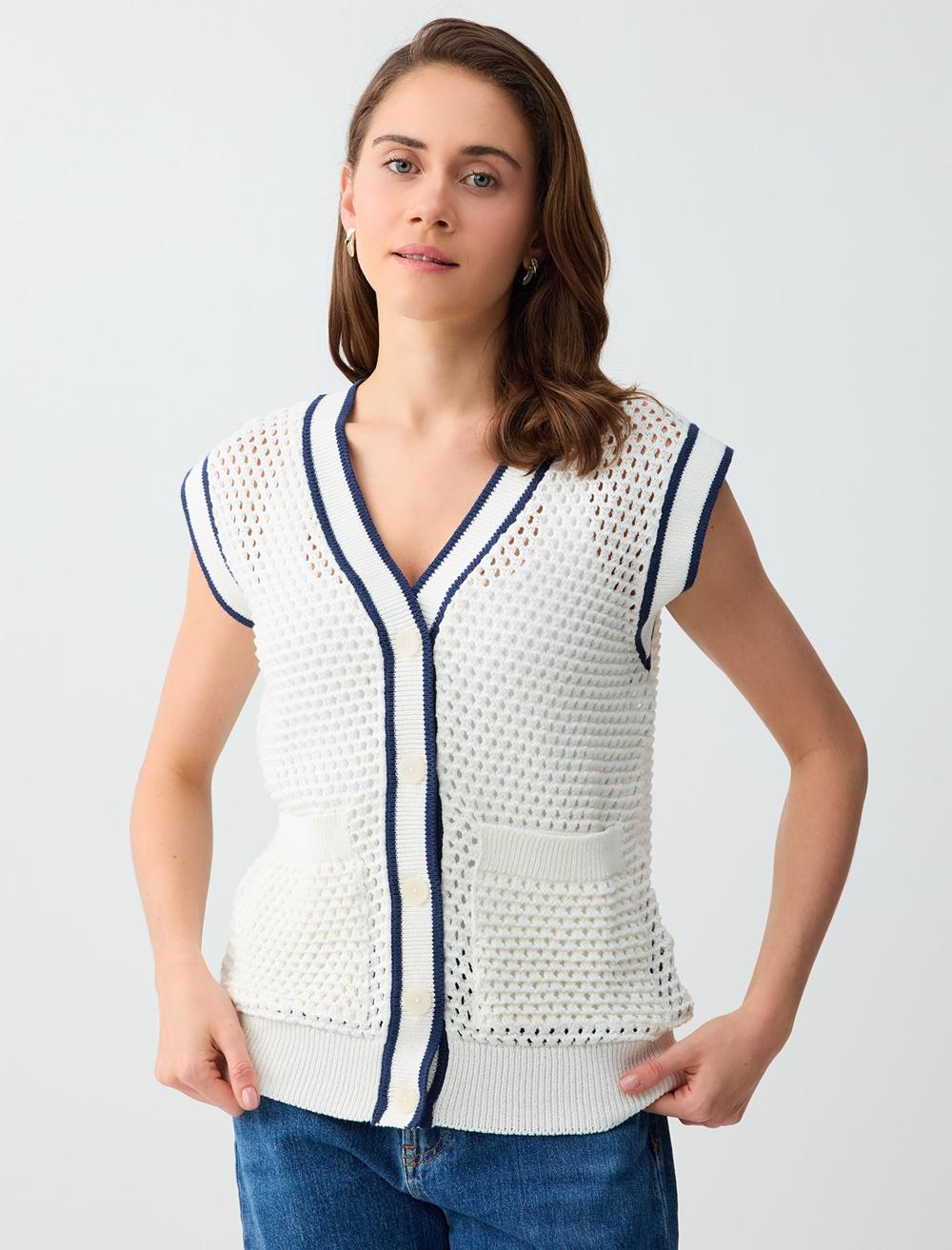 Loose Fit Waistcoat - White - 6SW306726106