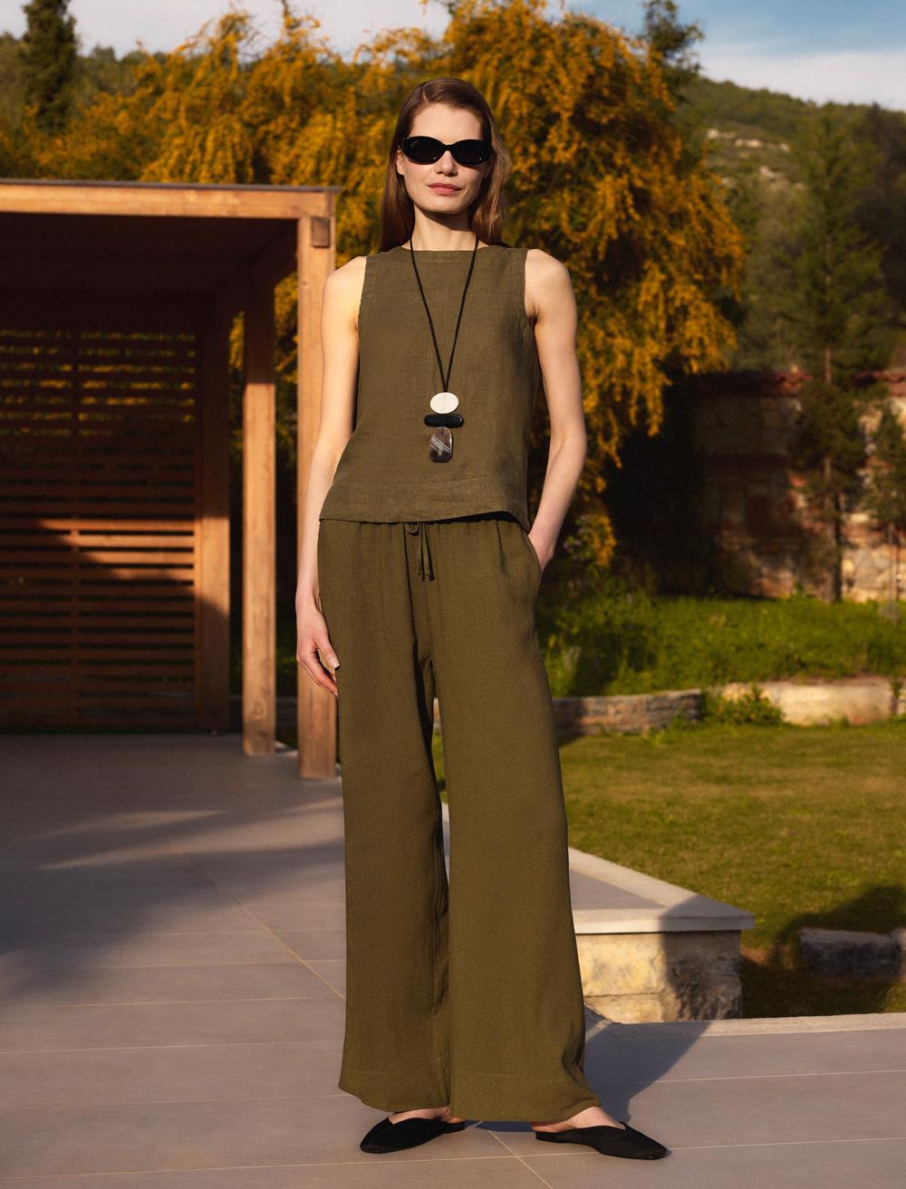 Loose Fit Trousers