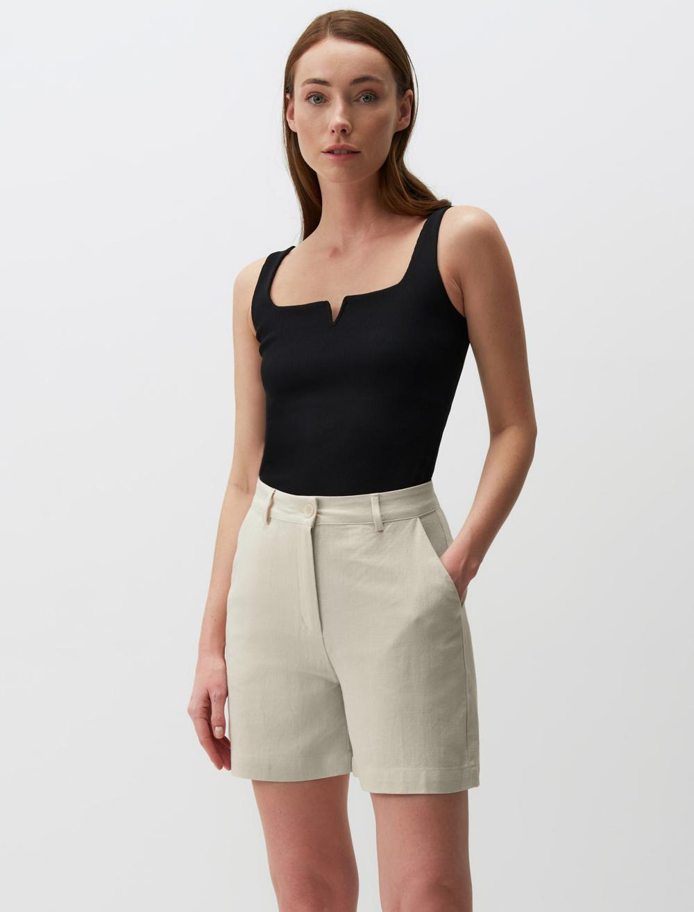 High Waist Linen Shorts with Pockets - 24SS054004