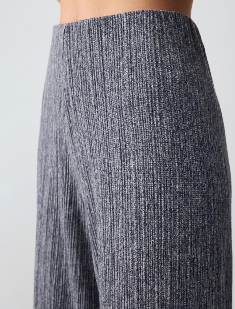 Loose Fit Trousers - 5SW182369