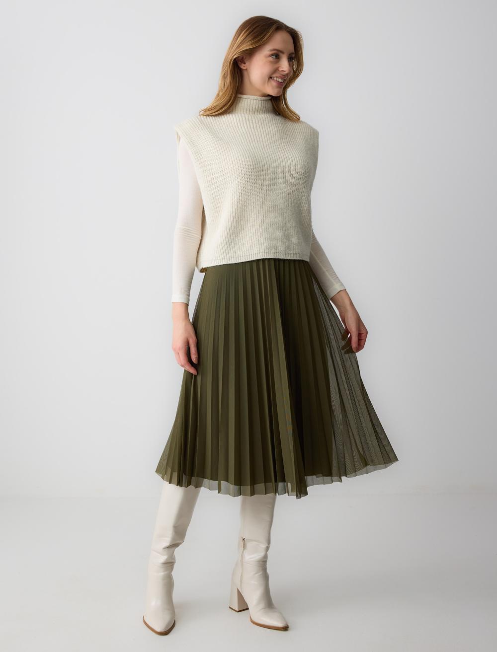 High Waist Pleated Relaxed Fit Midi Skirt