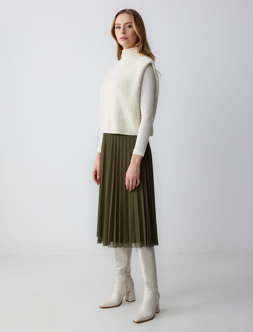 High Waist Pleated Relaxed Fit Midi Skirt