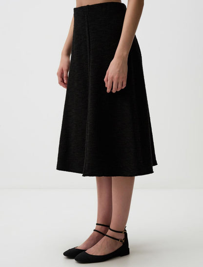 High Waist Relaxed Fit Knitted Midi Skirt