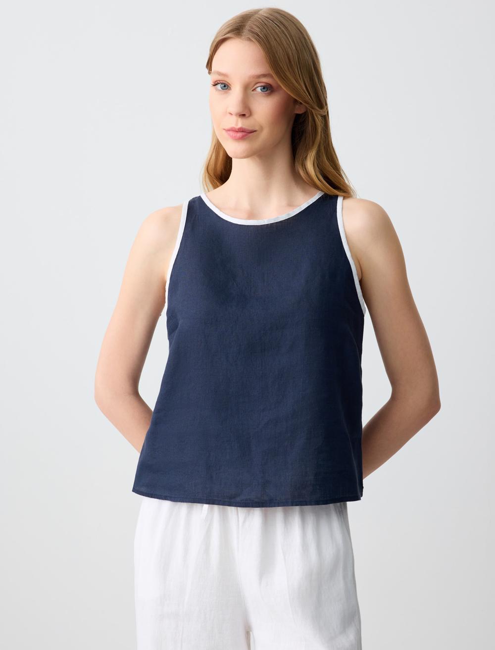 Crew Neck Sleeveless-Sleeve Blouse - 5SW032942