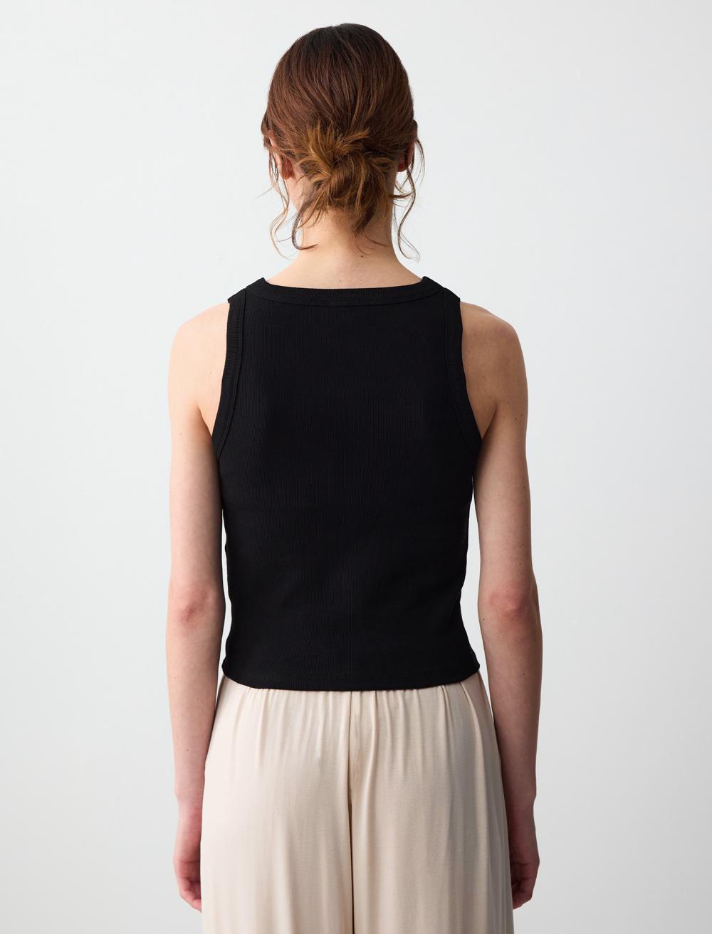 Crew Neck Sleeveless-Sleeve Singlet - 5SW012788