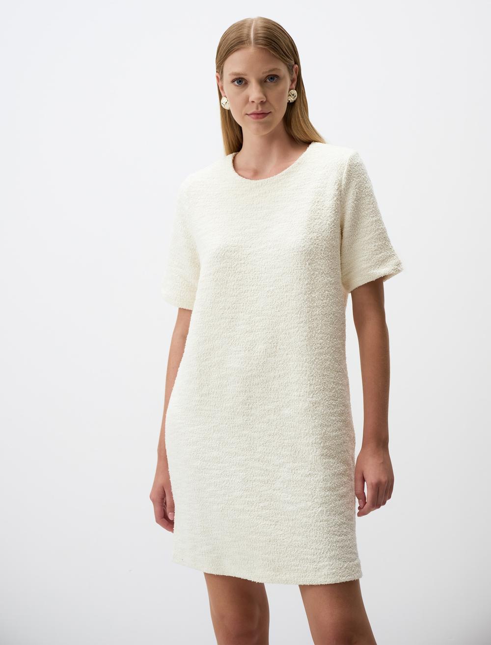 Round Neck Short Sleeve Mini Dress