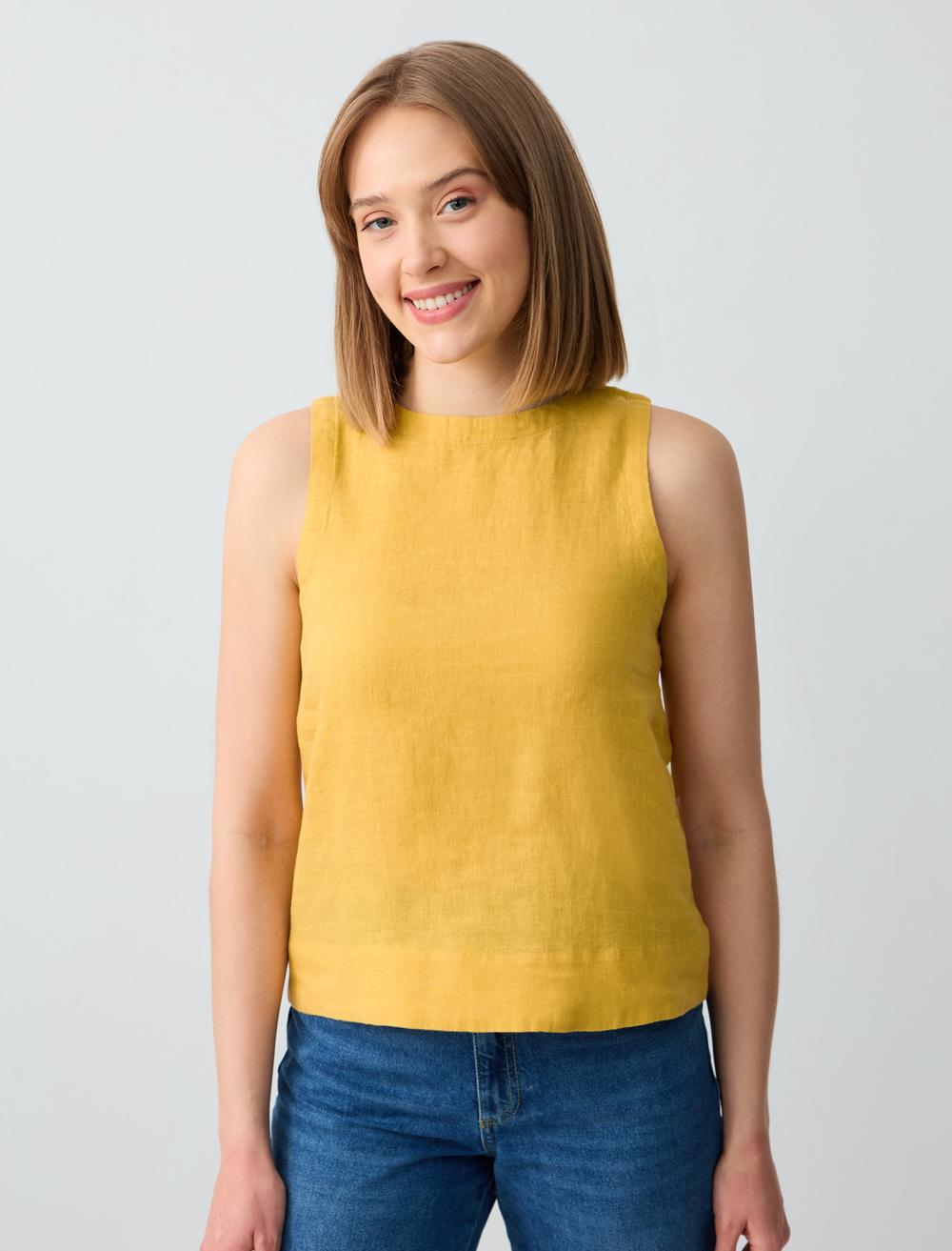 Crew Neck Sleeveless-Sleeve Blouse