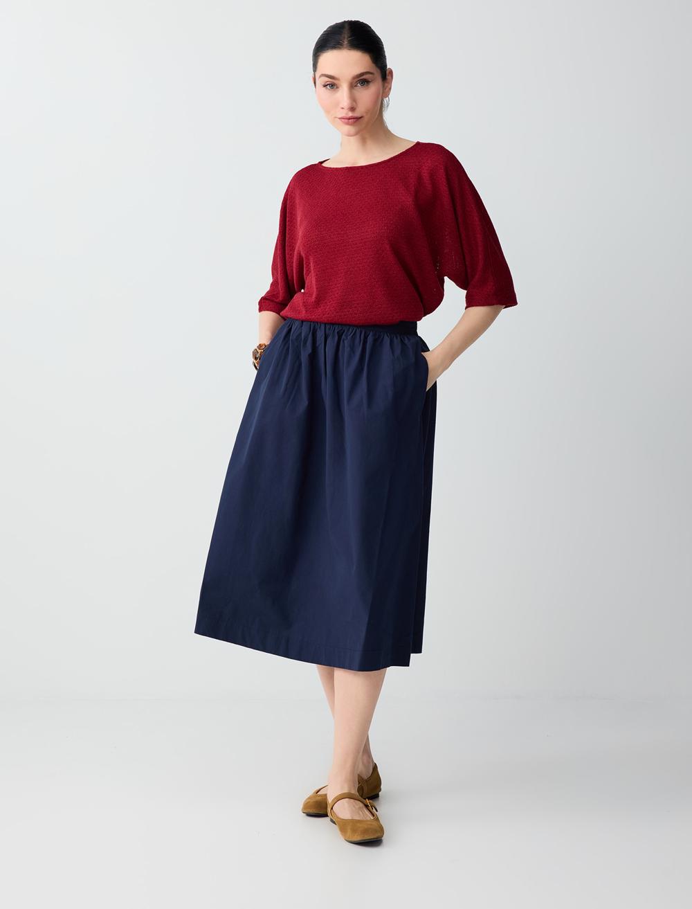 Loose Fit Crew Neck 3/4 Sleeve Blouse - Burgundy - 6SW036660562