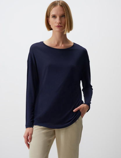 Round Neck Long Sleeve T-Shirt